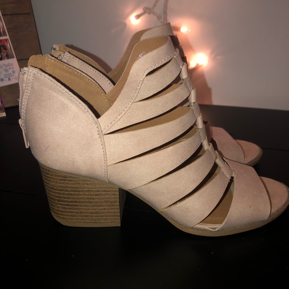 blush pink heels